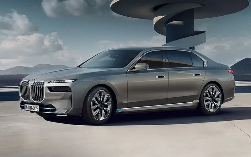 BMW i7 Exterior Image