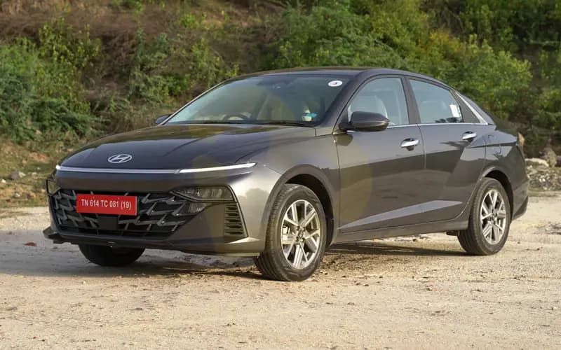 Hyundai Verna (2023-2026) Exterior Image