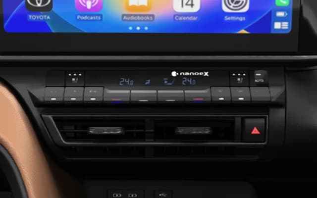 Camry-Interior-33
