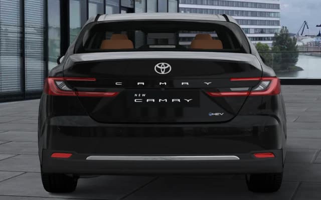 Camry-Exterior-41