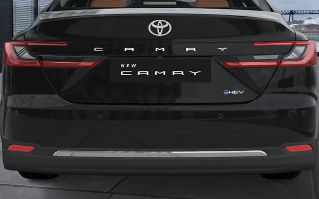 Camry-Exterior-39