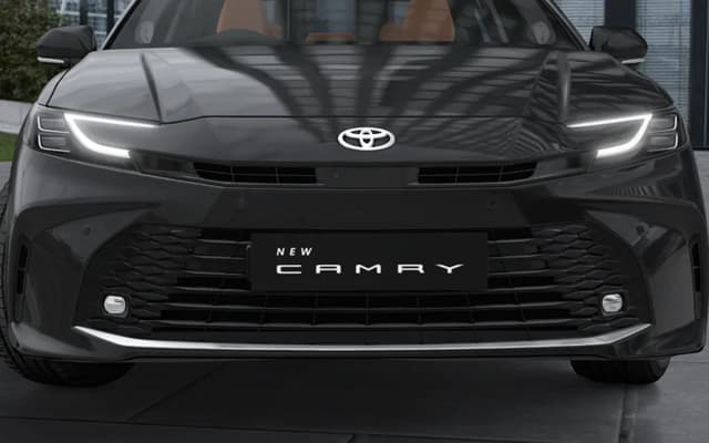 Camry-Exterior-16