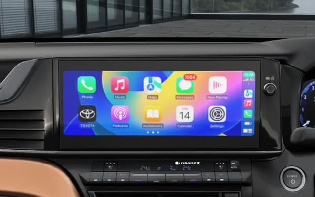 Camry-Interior-16
