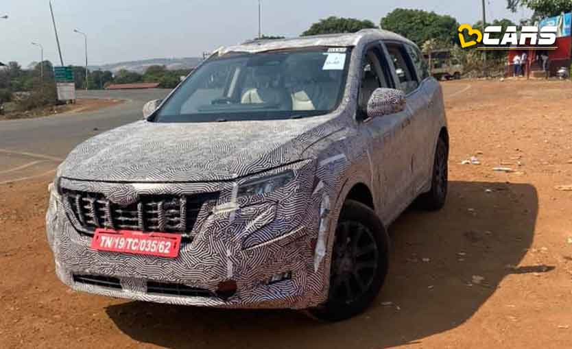 2021 Mahindra XUV500