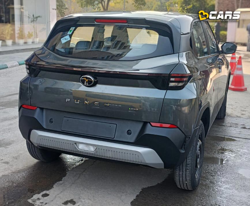 Tata Punch Pure Variant Rear (Exterior)