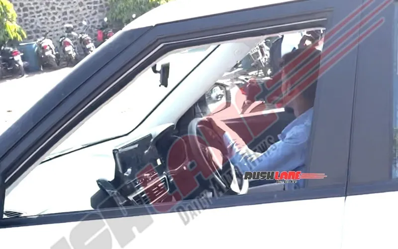 Mahindra xuv300 facelift spied in production ready guise