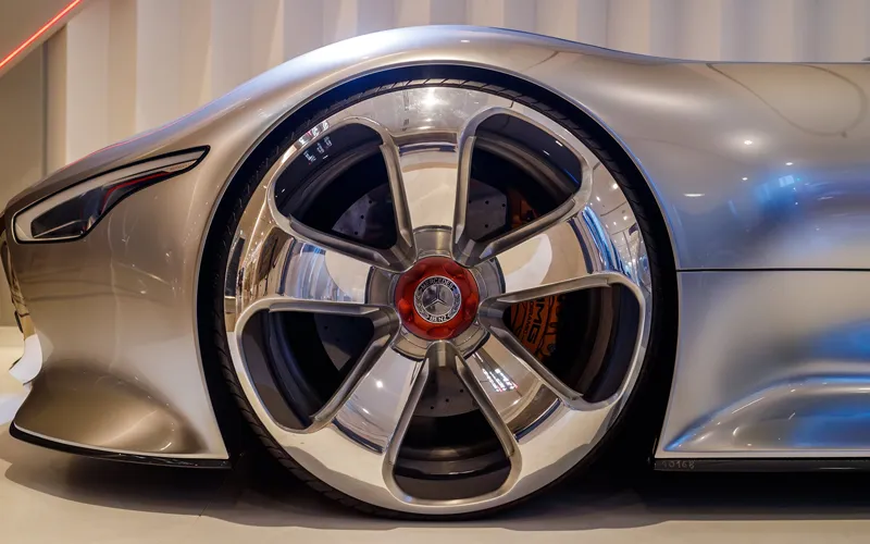 Mercedes benz reveals amg gt 6 concept in mumbai