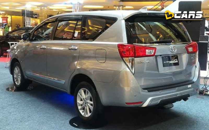 2023 toyota innova crysta spied