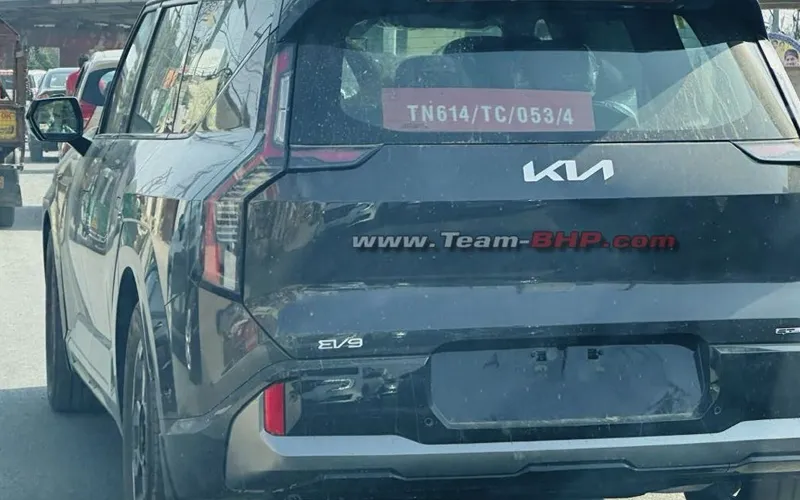 Kia ev9 electric suv spotted in india for the first time