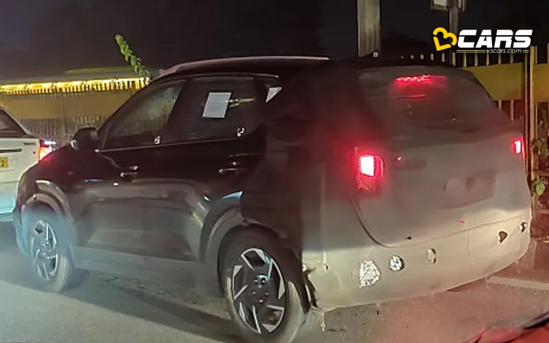2024 kia sonet facelift spotted on test again