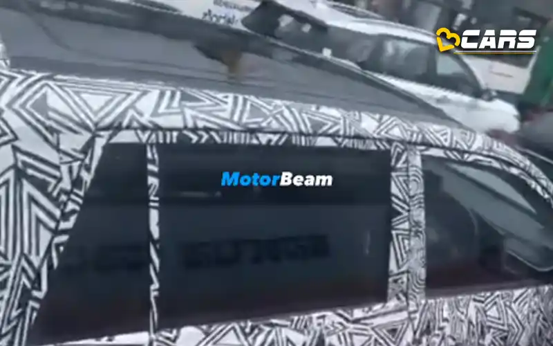 Toyota innova hycross spied with panoramic sunroof