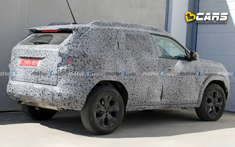 Next gen renault duster spotted again