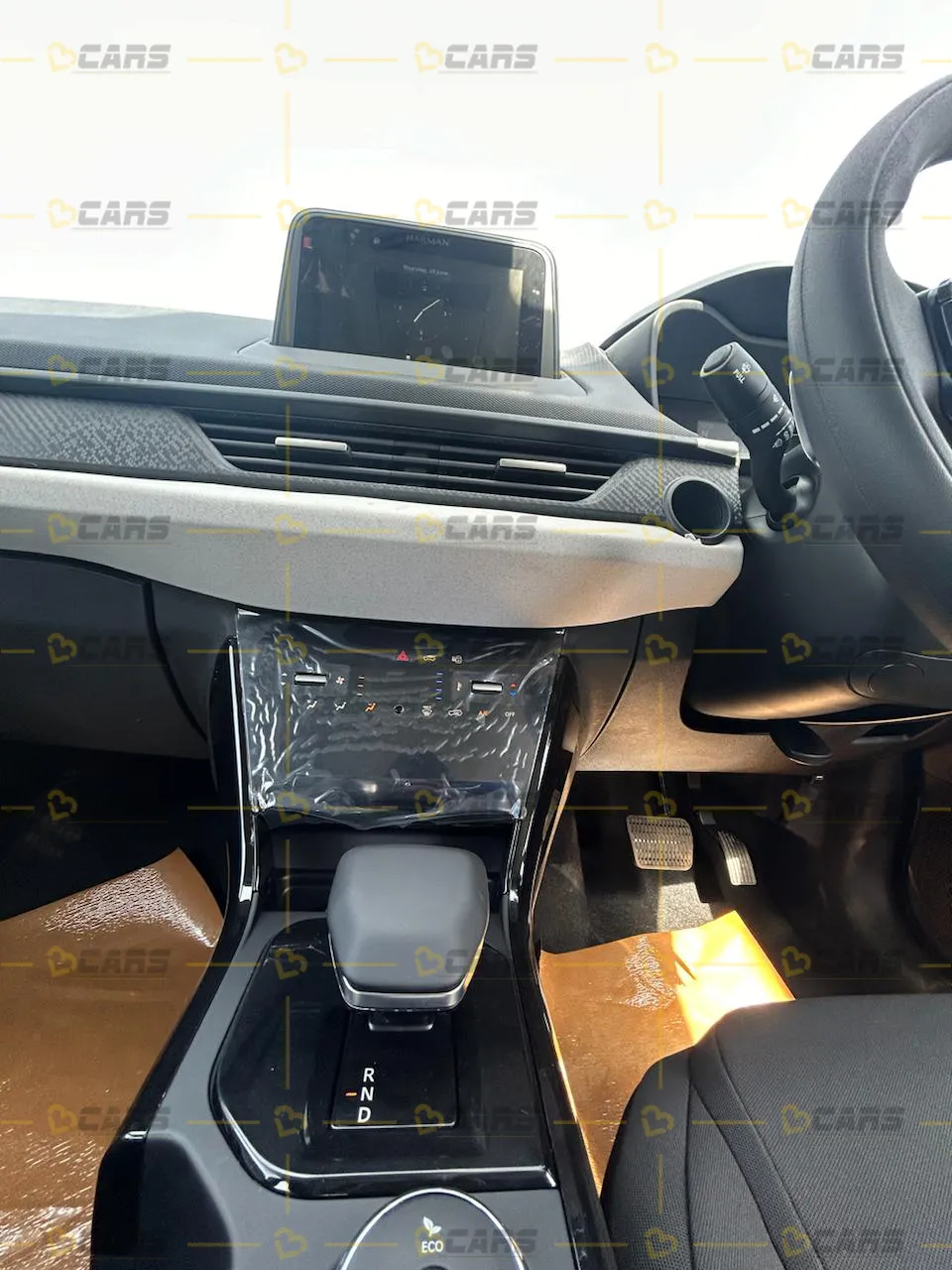 Photos of affordable new tata nexon 2024 pure amt automatic