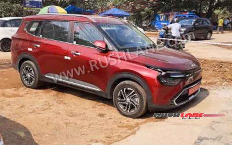 Kia carens dct spotted