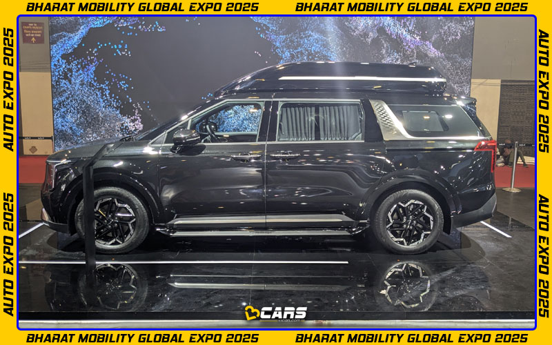 Auto expo 2025 kia carnival hi limousine revealed