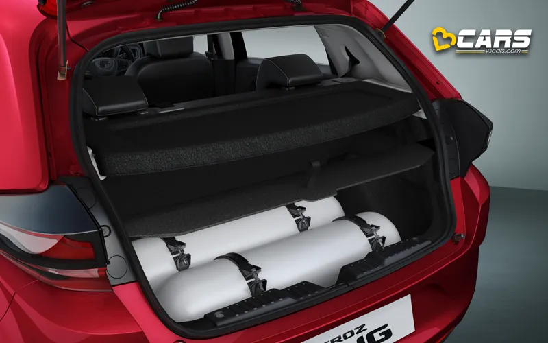 Tata altroz cng fuel efficiency boot space