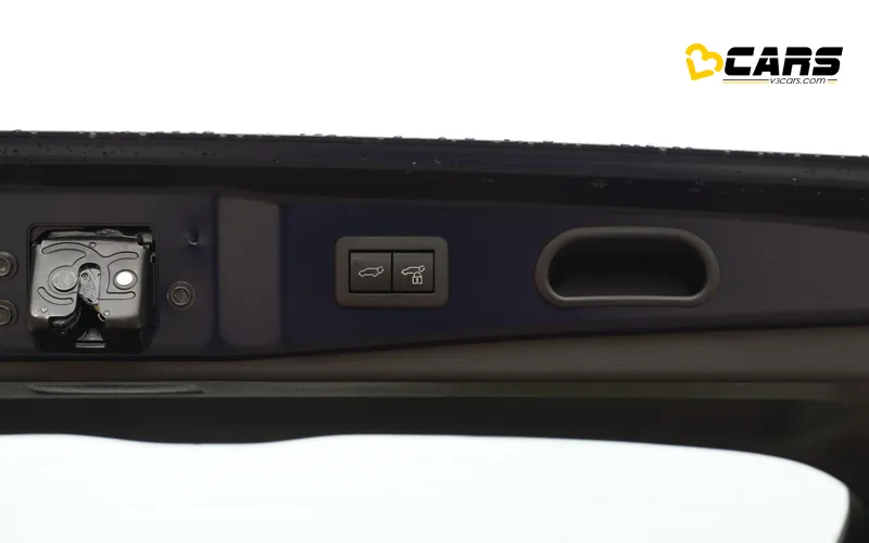 maruti suzuki invicto hybrid first drive features performance mileage