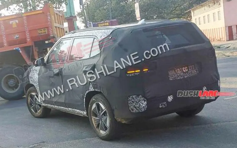 Hyundai creta ev based on creta facelift spied ahead of 2024 launch