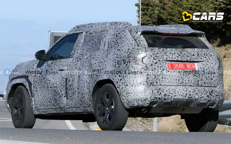 Next gen renault duster spotted again