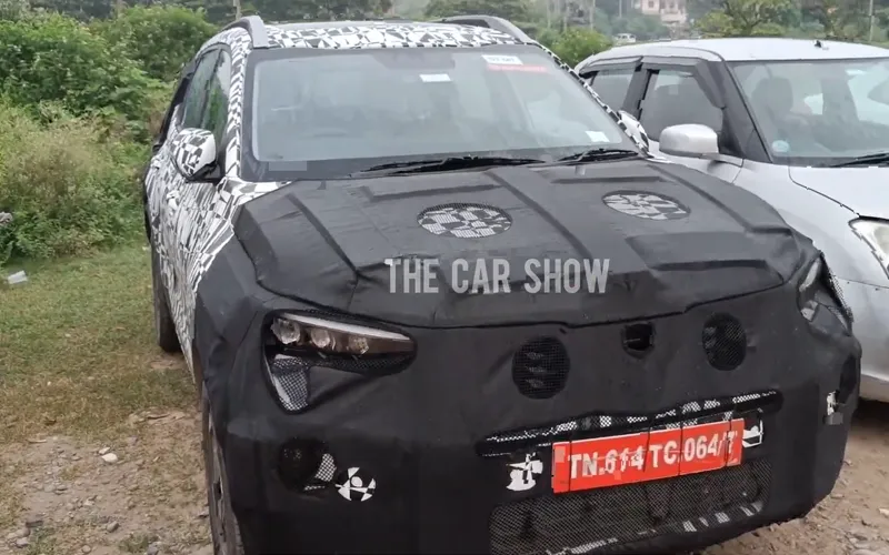 2024 kia sonet facelift interior spotted