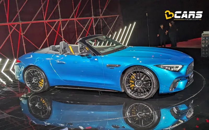 Mercedes amg sl 55 launched at 2 35 crore