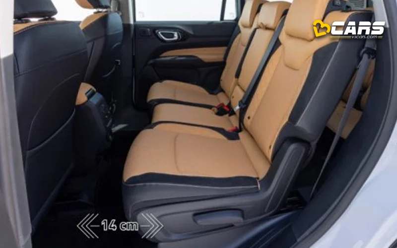 Jeep Meridian sliding 2nd-row seats