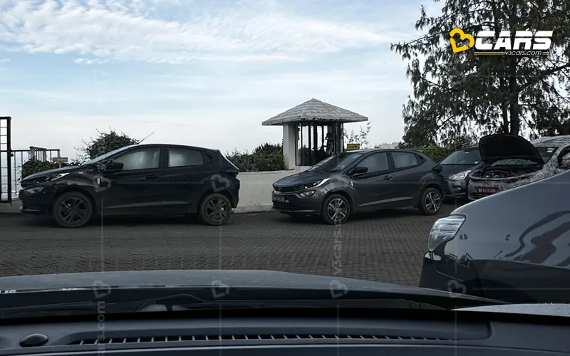 Tata altroz racer spotted testing in ooty