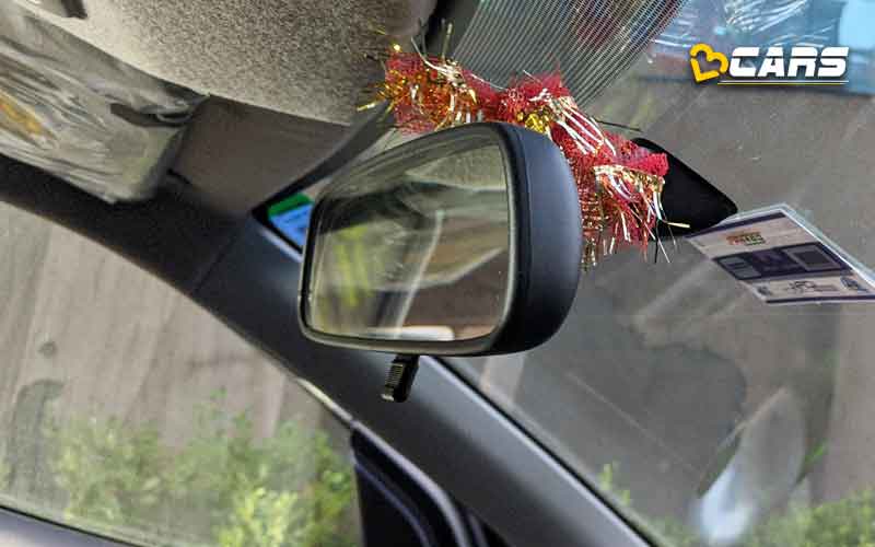 Inside Rear-view Mirror