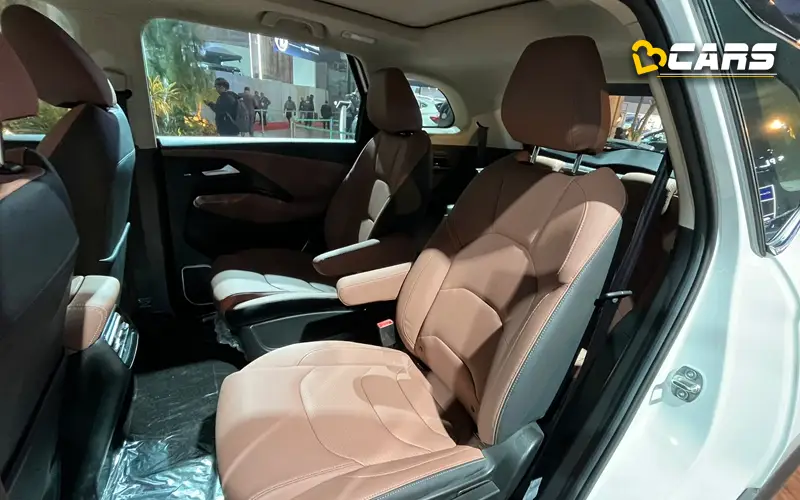 Mg launched hector plus facelift at auto expo prices specs variants and top features