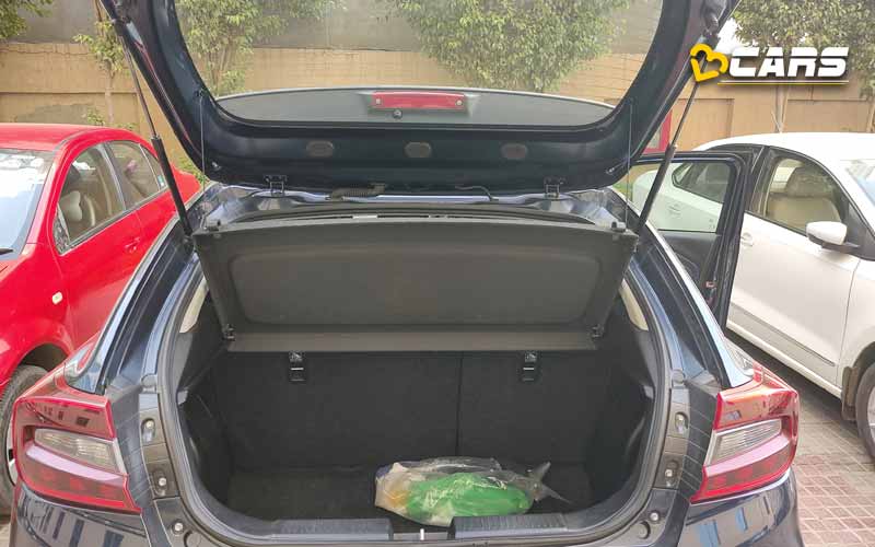 rear parcel tray feature explained