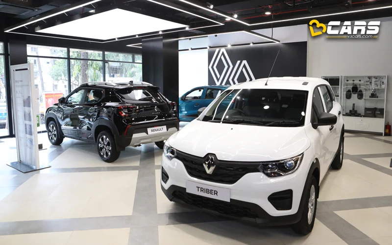 renault open first newr store of maharashtra in mumbai