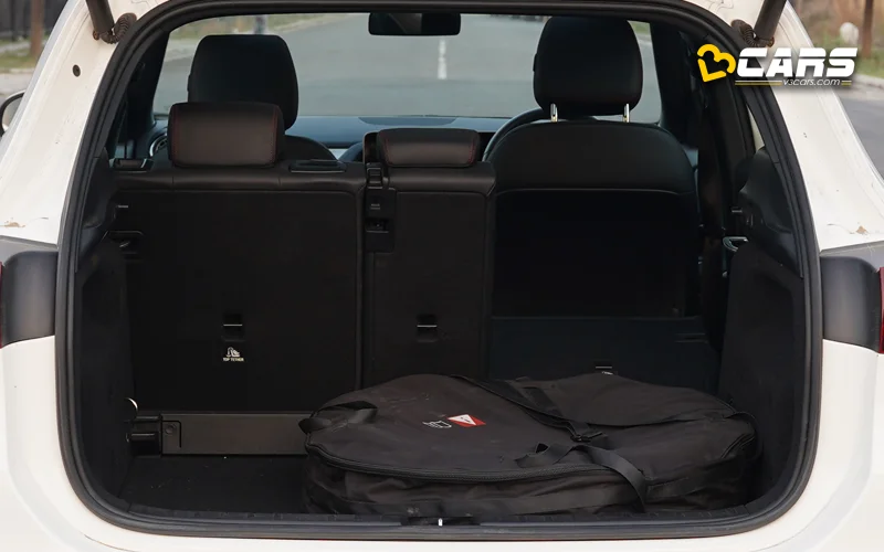 40:20:40 Split Folding Rear Seats