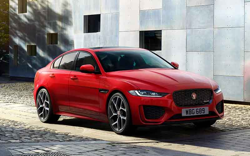 Jaguar XE