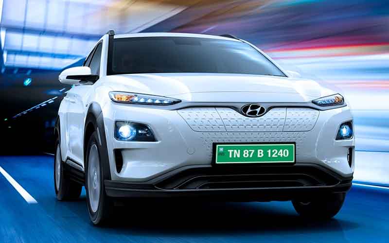 https://www.v3cars.com/media/model-imgs/1625720773-Hyundai-Kona.jpg