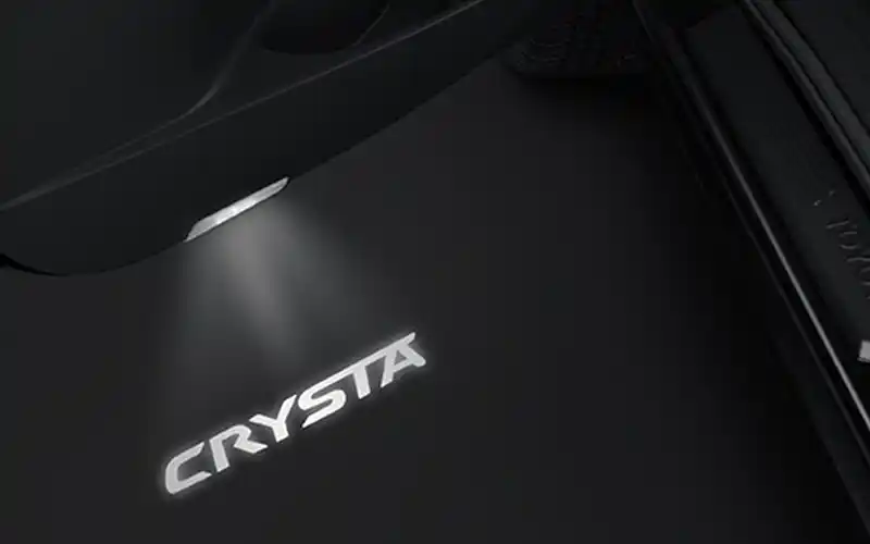 Innova Crysta