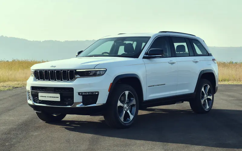 Jeep Grand Cherokee : Price, Mileage, Images, Specs & Reviews 