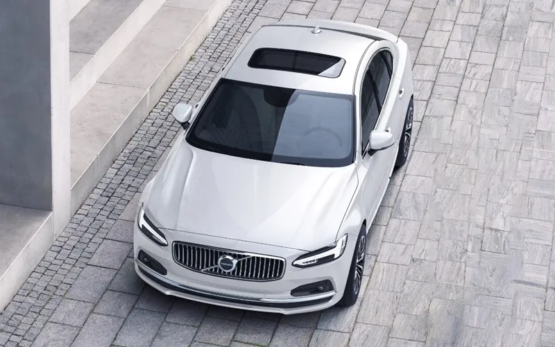 S90