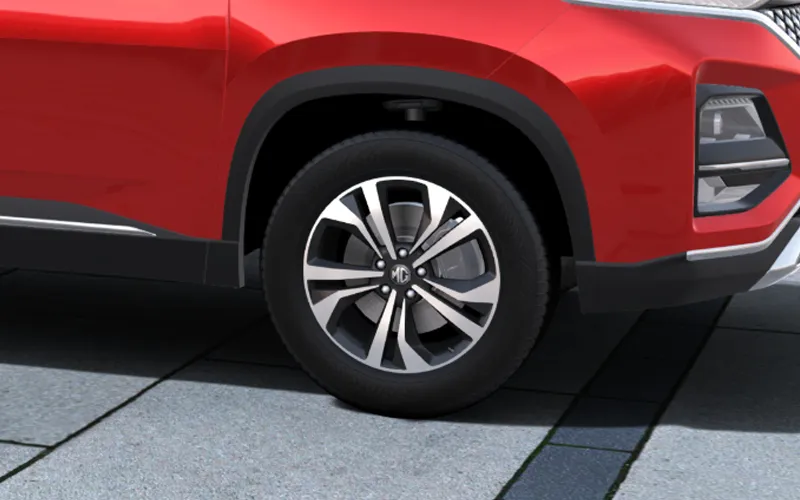 hector plus (2023-2025)